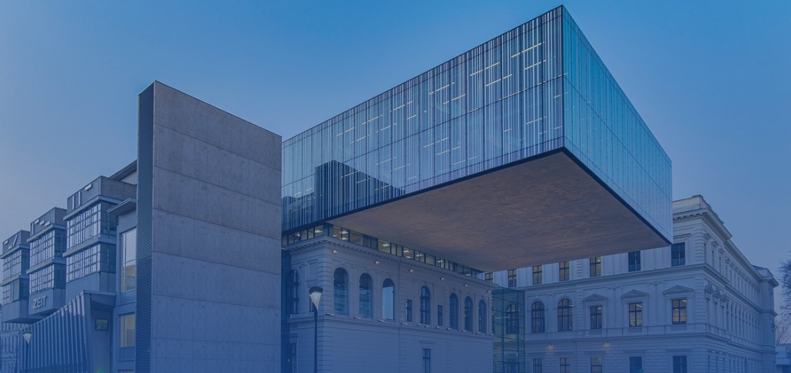 托管与征询照拂